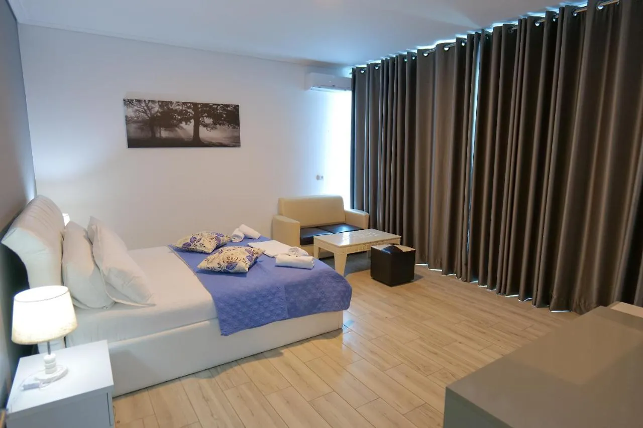 海洋概览套房住宿 Sarandë 酒店