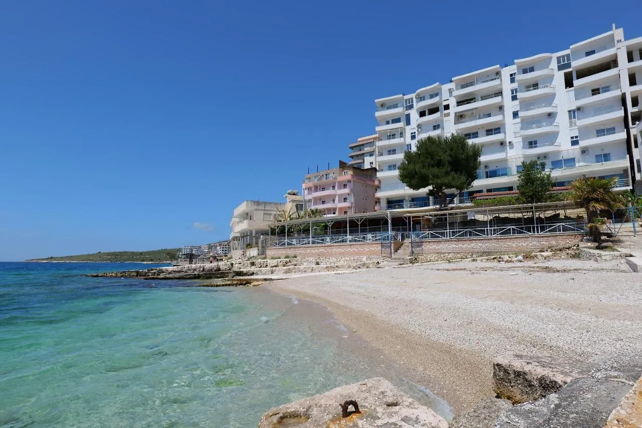 海洋概览套房住宿 Sarandë 4*,  阿尔巴尼亚