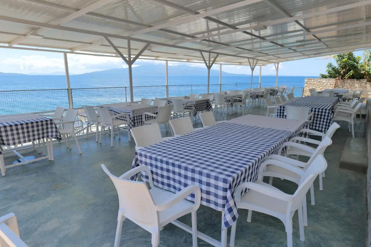 Oceanic Overview Suites Саранда Отель