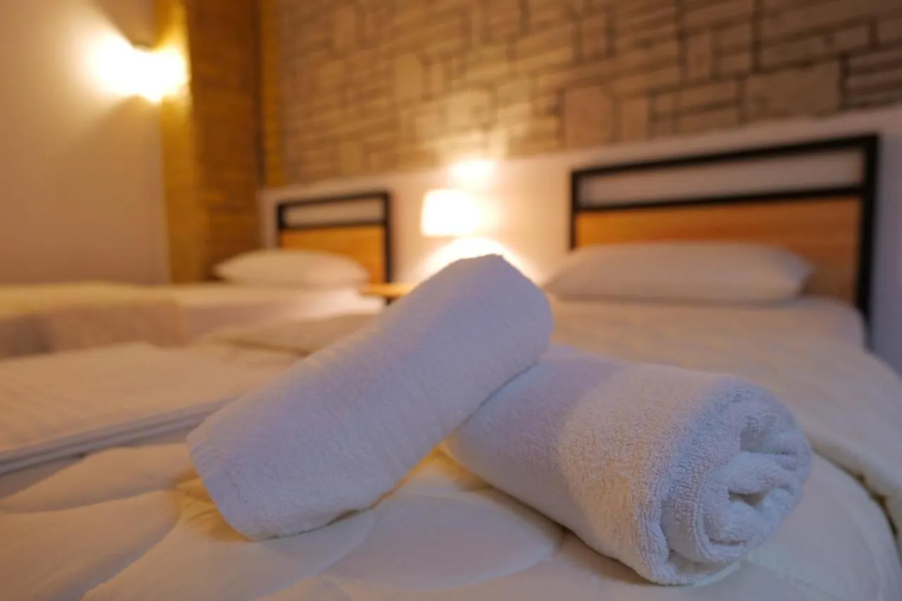 Oceanic Overview Suites Саранда Албания