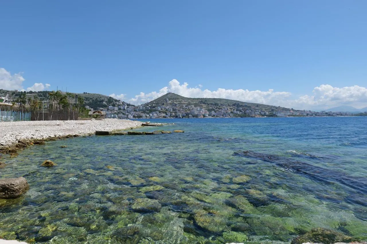 海洋概览套房住宿 Sarandë 酒店