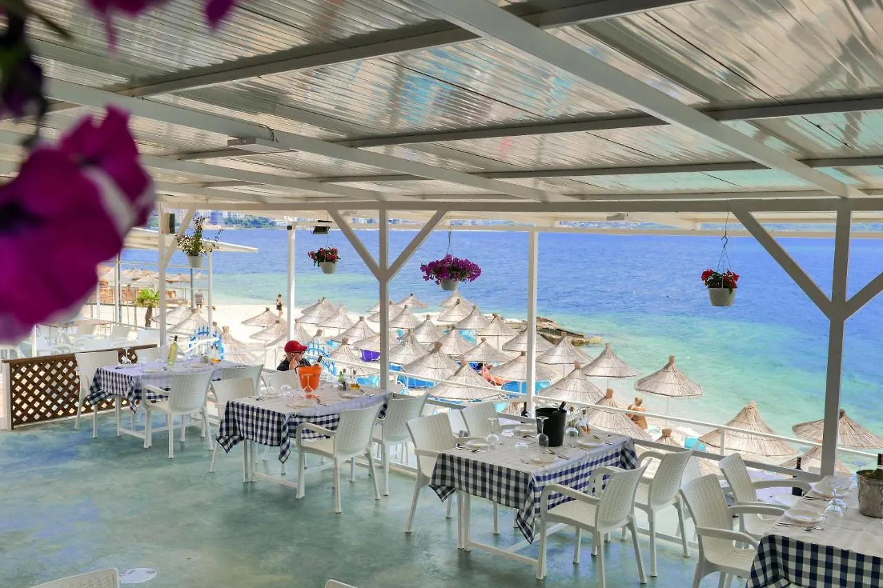 酒店 海洋概览套房住宿 Sarandë