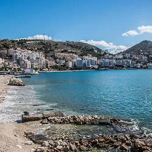 Апарт-отель Apt Sarande