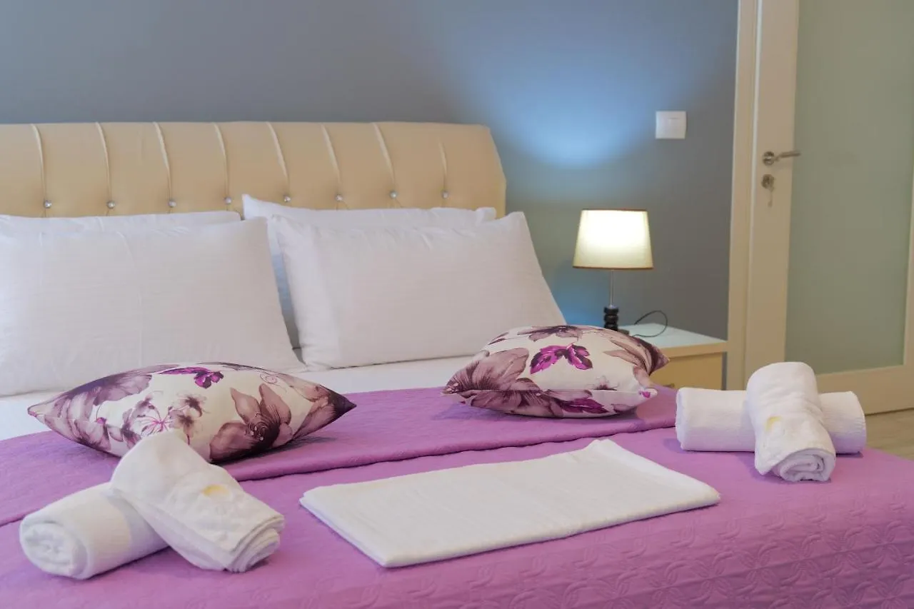 Oceanic Overview Suites Саранда