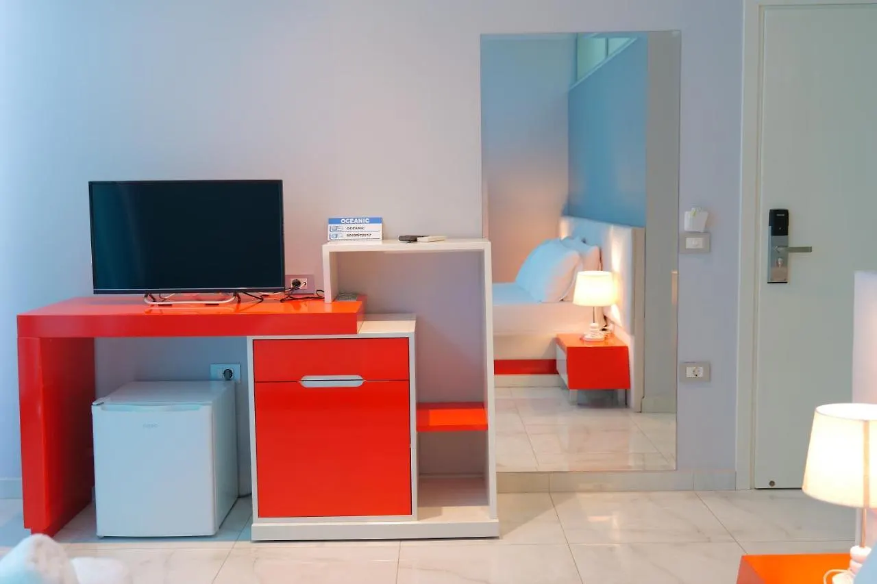 Oceanic Overview Suites Саранда Отель