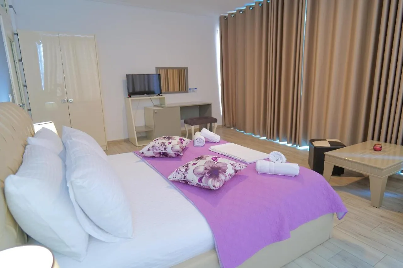 Oceanic Overview Suites Саранда 4*,  Албания